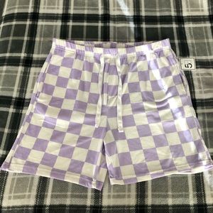 nwt purple and white shorts, size xl